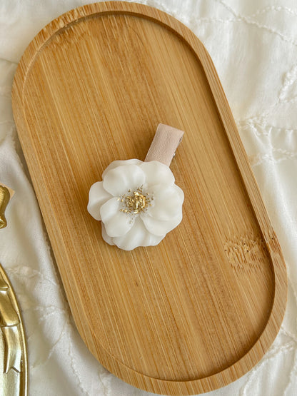 Agrafe 🌸 Camellia Satin