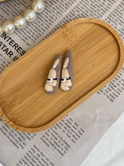 Clamă brodată «Bunny»