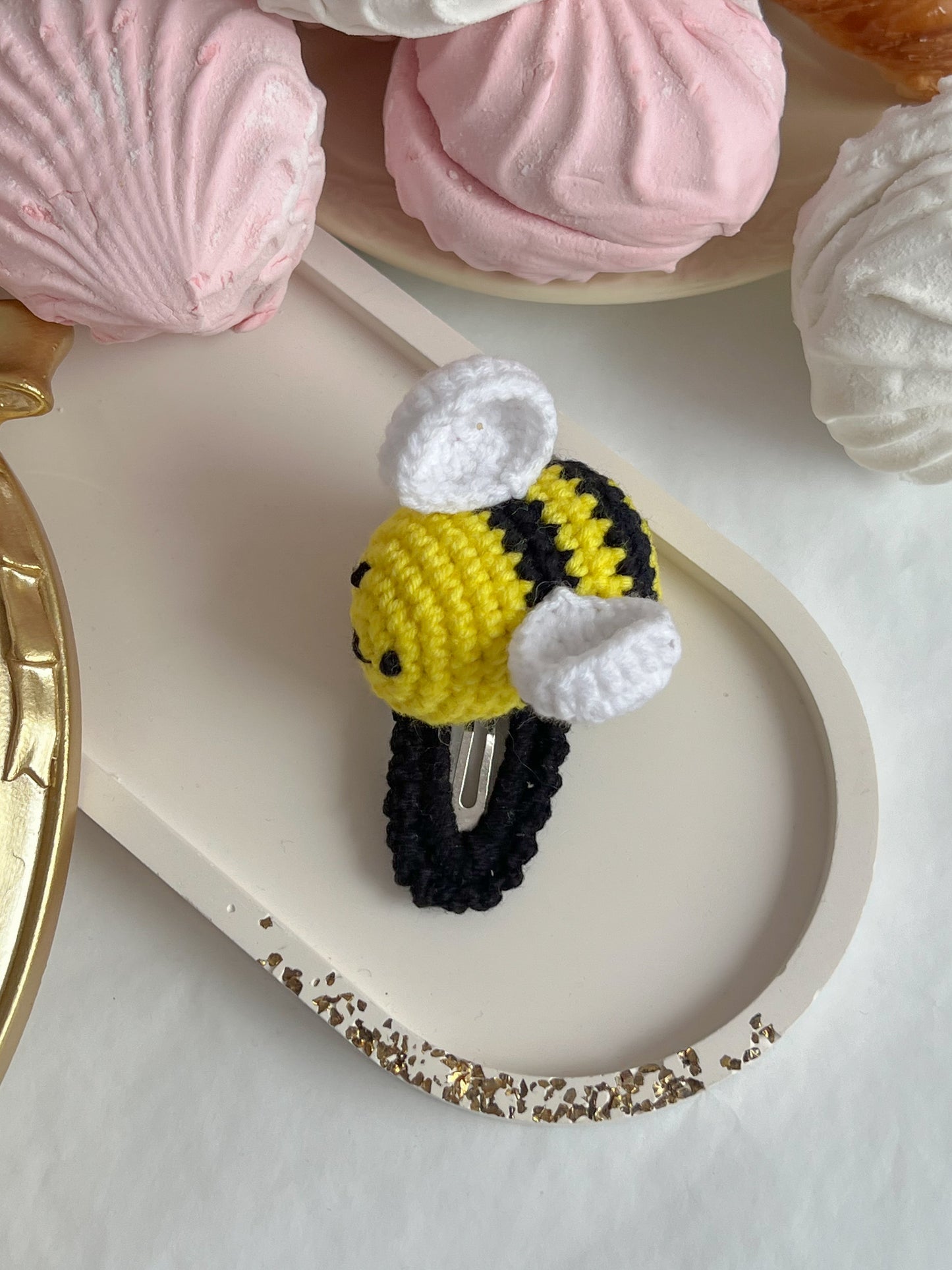 Agrafe Croșetate — Bumblebee