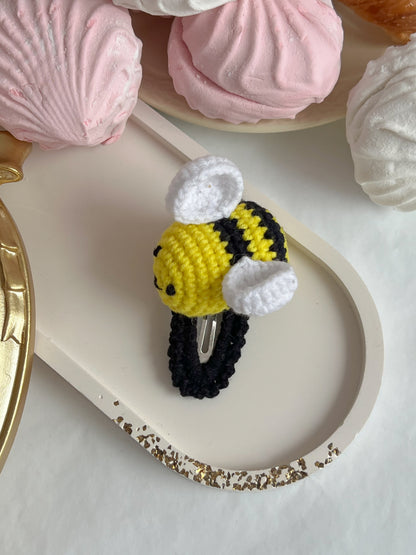 Agrafe Croșetate — Bumblebee