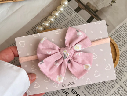 Bentiță pe elastic “Daisy Pink”