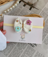 Bentiță pe elastic – Fundiță cu floricele